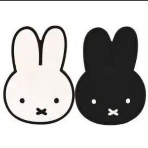 Meet your Posher, Kaia